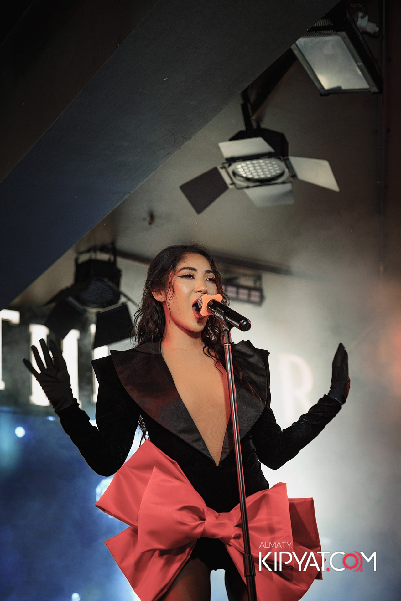 THE THEATER. КИПЯТКОМ АЛМАТЫ!