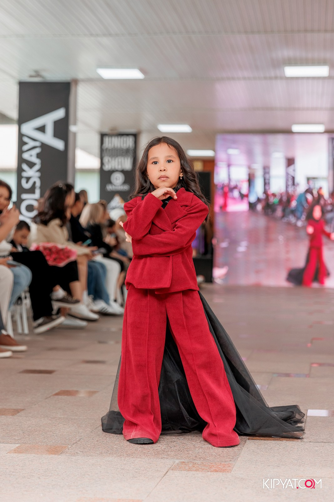 JUNIOR FASHION SHOW. КИПЯТКОМ АЛМАТЫ!