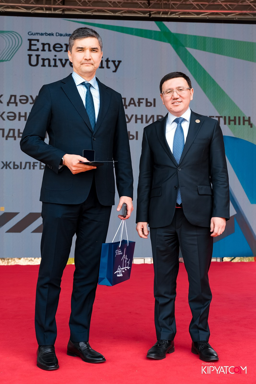 50 ЛЕТ — АЛМАТИНСКИЙ УНИВЕРСИТЕТ ЭНЕРГЕТИКИ И СВЯЗИ. КИПЯТКОМ АЛМАТЫ!