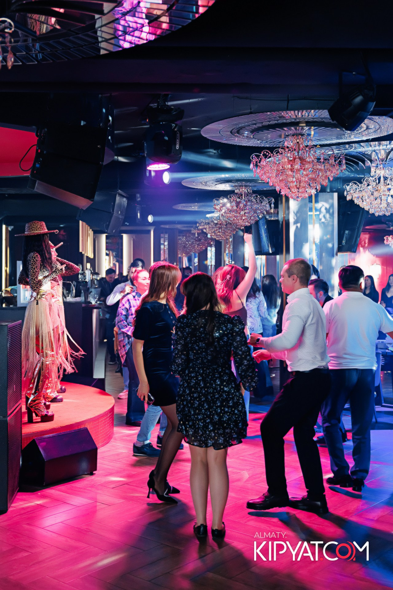 Зая, на бис. КИПЯТКОМ АЛМАТЫ!