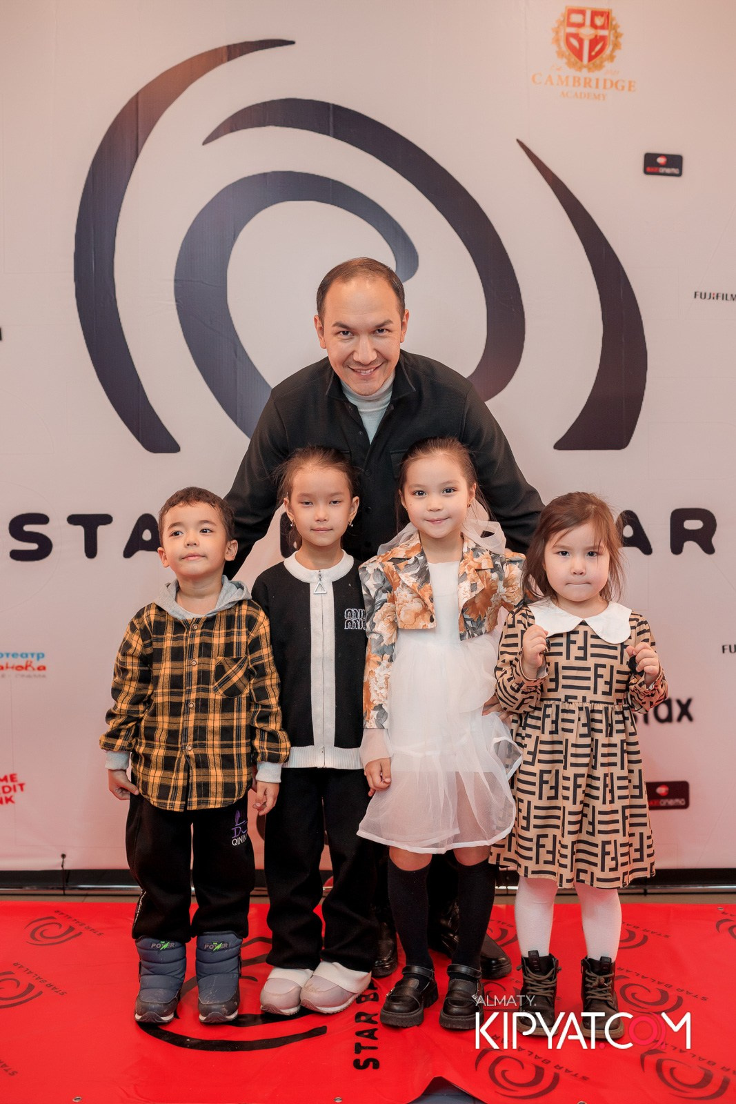 ПРЕЗЕНТАЦИЯ 9 ГРУППЫ КИНОПРОЕКТА «STARBALALAR». КИПЯТКОМ АЛМАТЫ!