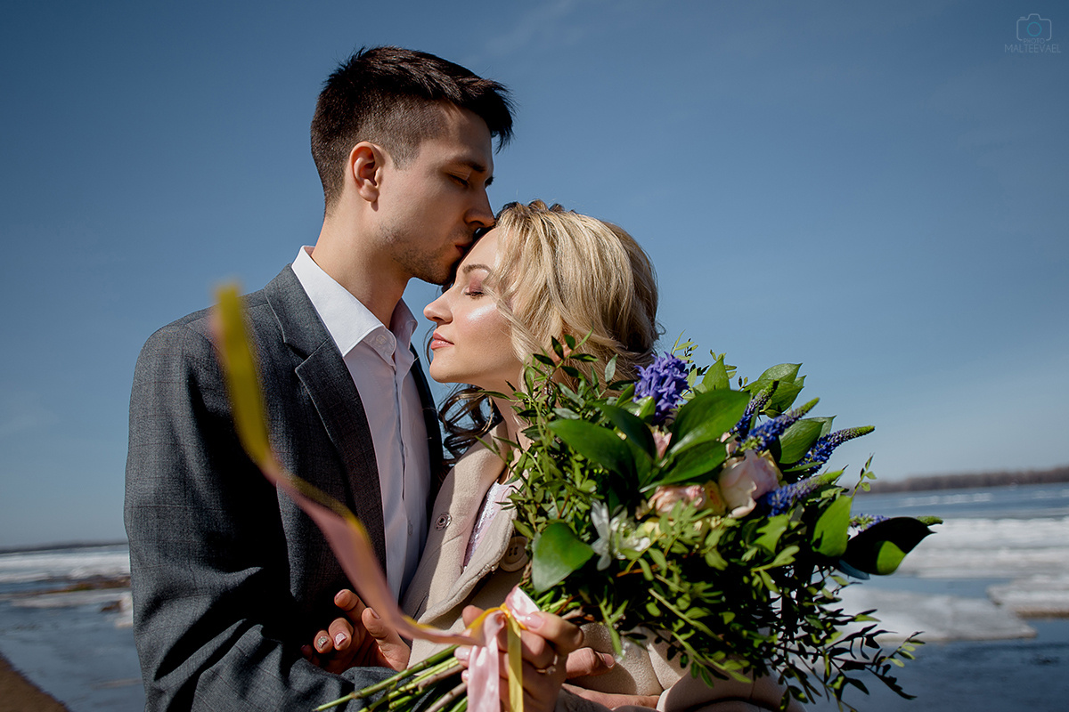 Весенняя свадебная прогулка. Фотограф в Самаре Мальтеева Эльвира