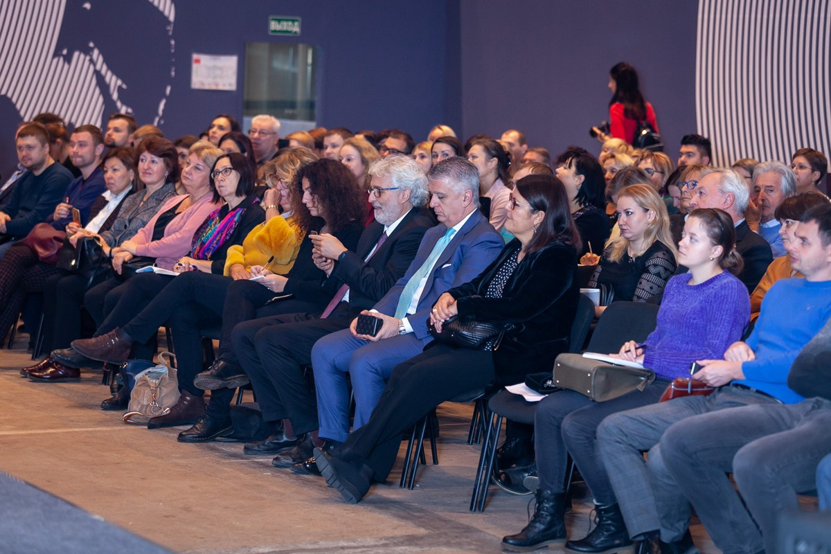 Международная выставка «Здравствуй, Италия!», Москва, Манеж, декабрь 2018 г. Портретные фотографы в Москве — Анна и Алексей Бородины