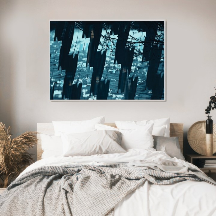 ORIGINAL. International visual artist Elen Reflecta