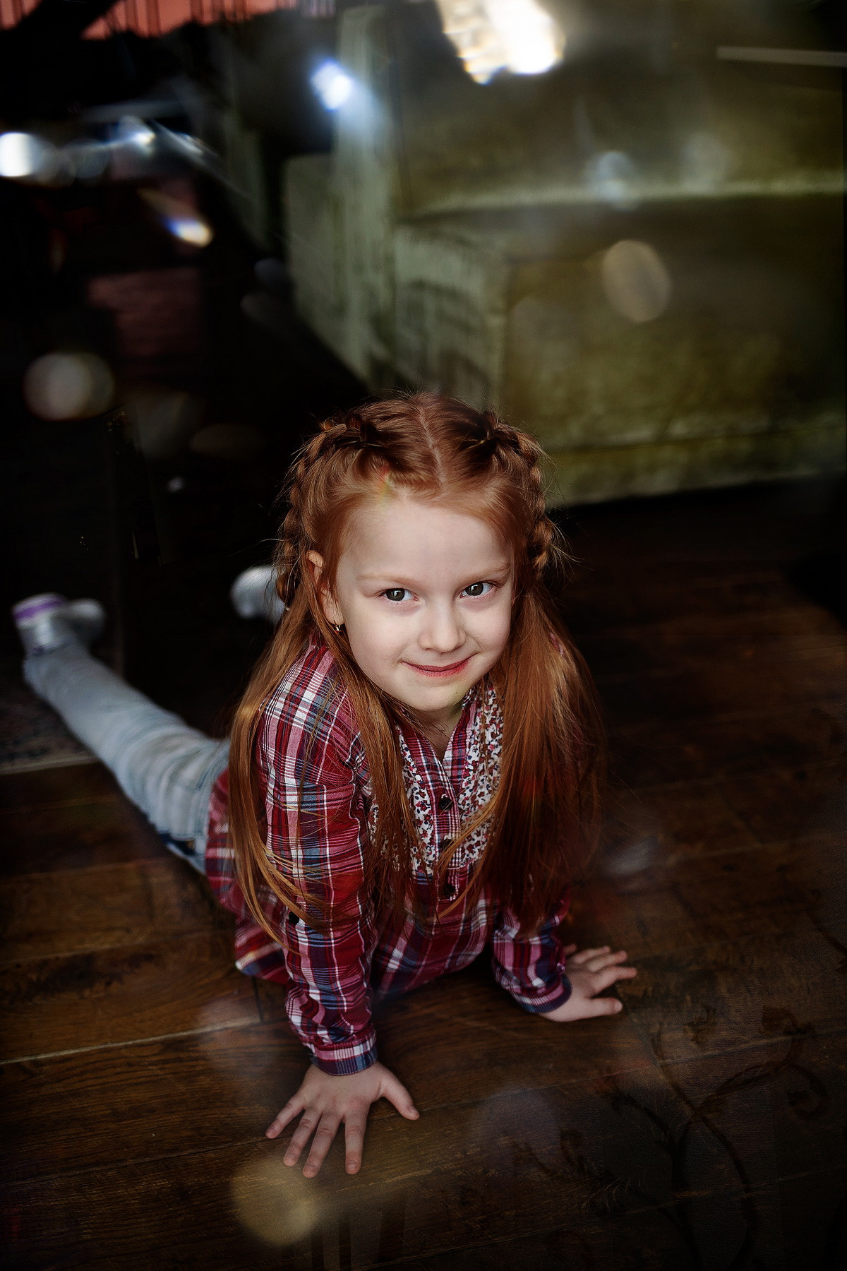 Фотосессия сестричек в ТЦ. Детский и семейный фотограф в Москве Левандовская Анастасия