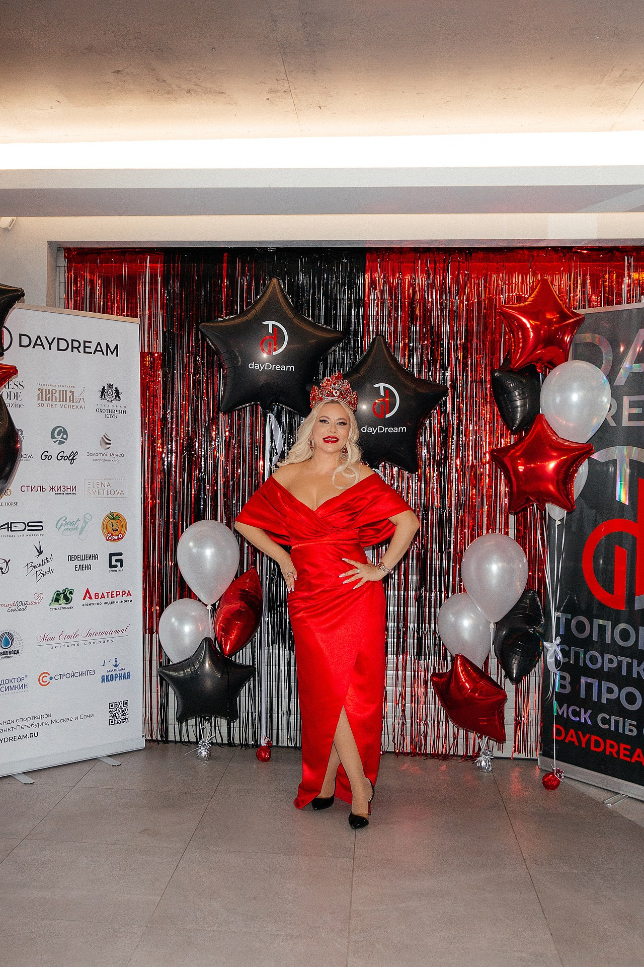 Репортаж в автосалоне. Светский фотограф Санкт-Петербург и ЛО