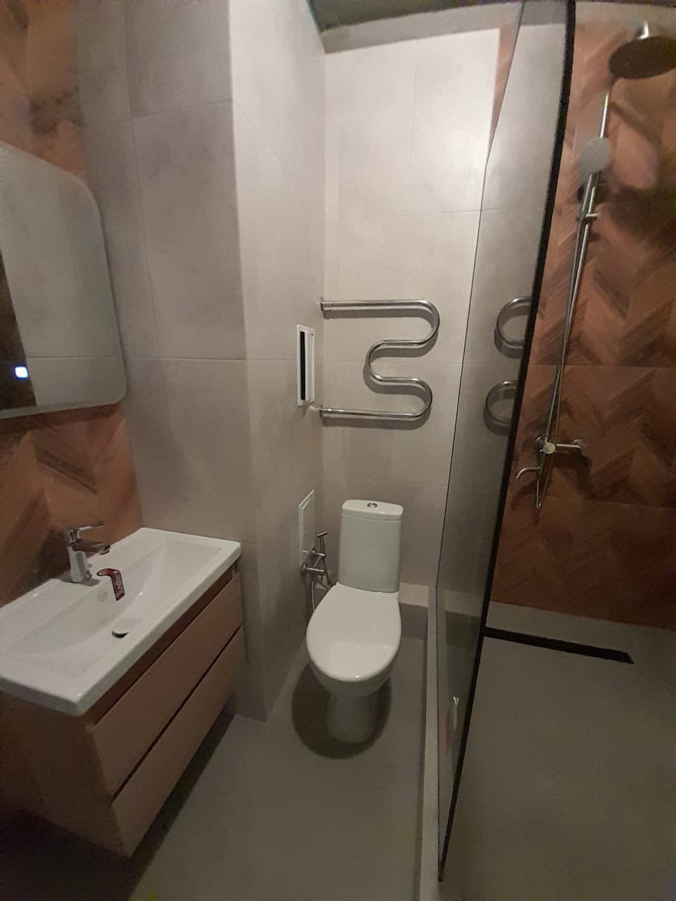 Ванная комната (ул. Сабира Ахтямова д. 1к1). Ремонт санузла, туалета, ванной под ключ в Казани. Укладка плитки