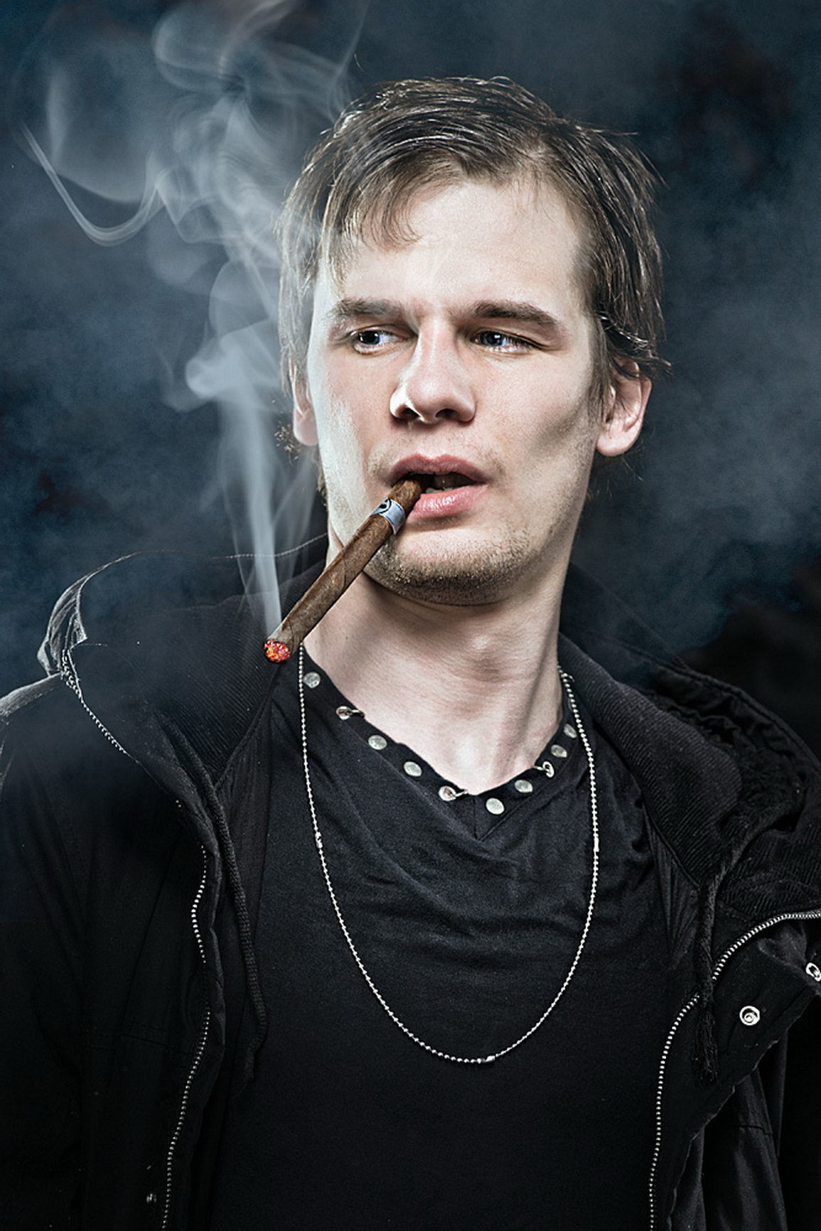 Мужской портрет. Предметный фотограф Санкт-Петербург