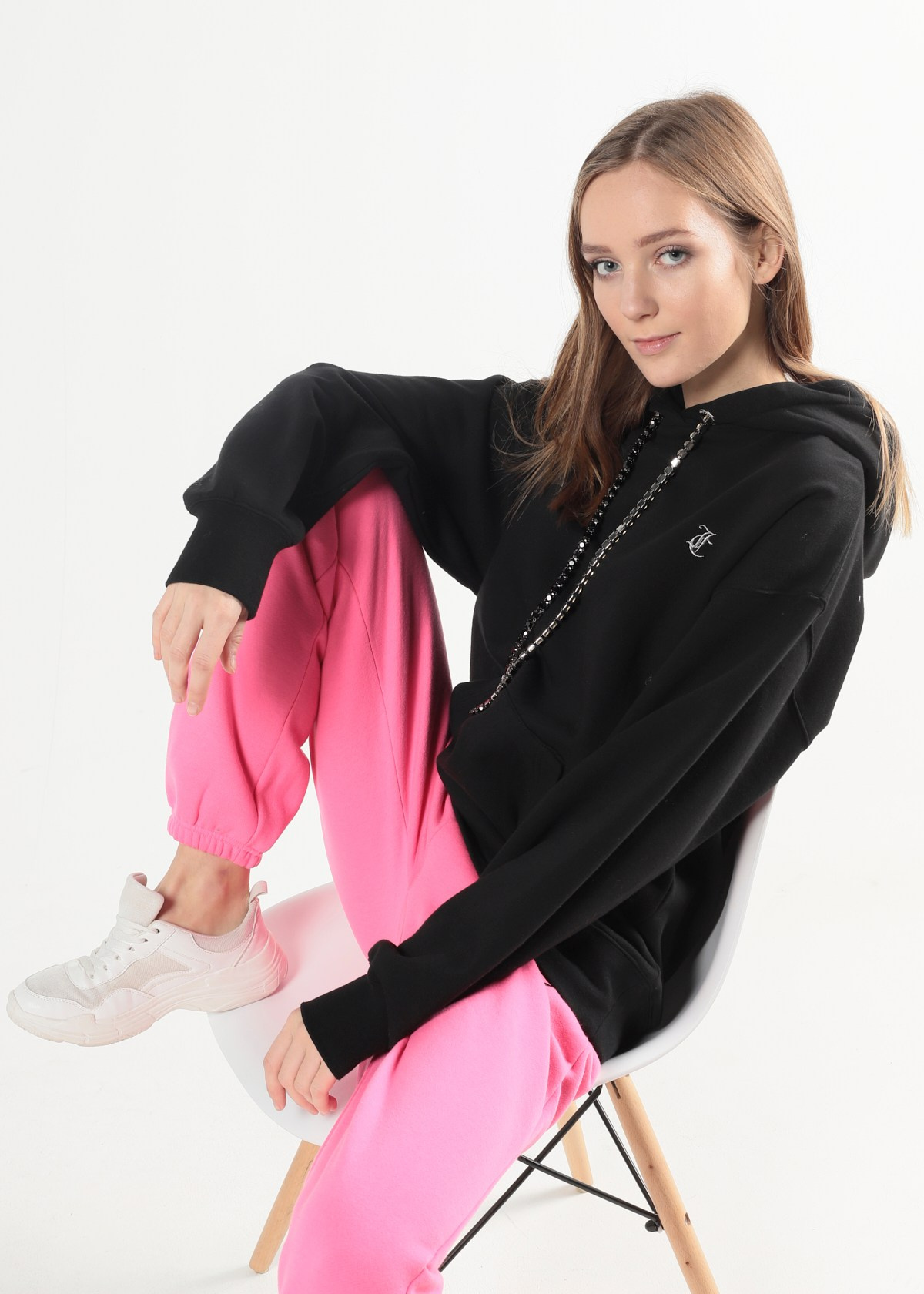 Модель в повседневной одежде. Владимир Спивак — фотограф, дизайнер, продюсер | Основатель бегового клуба Spivak Run