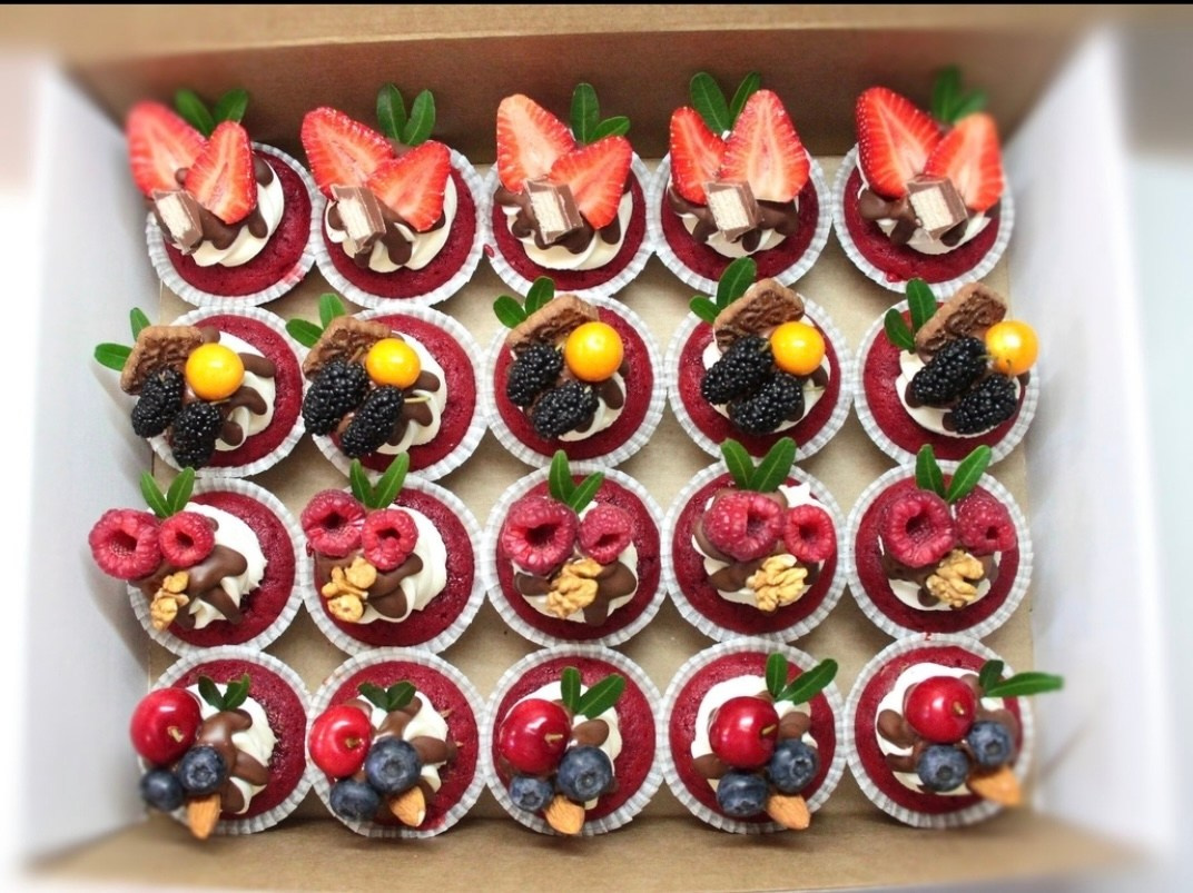 Капкейки фуршетные. Katyasugarsugar капкейки, зефир, торты Москва