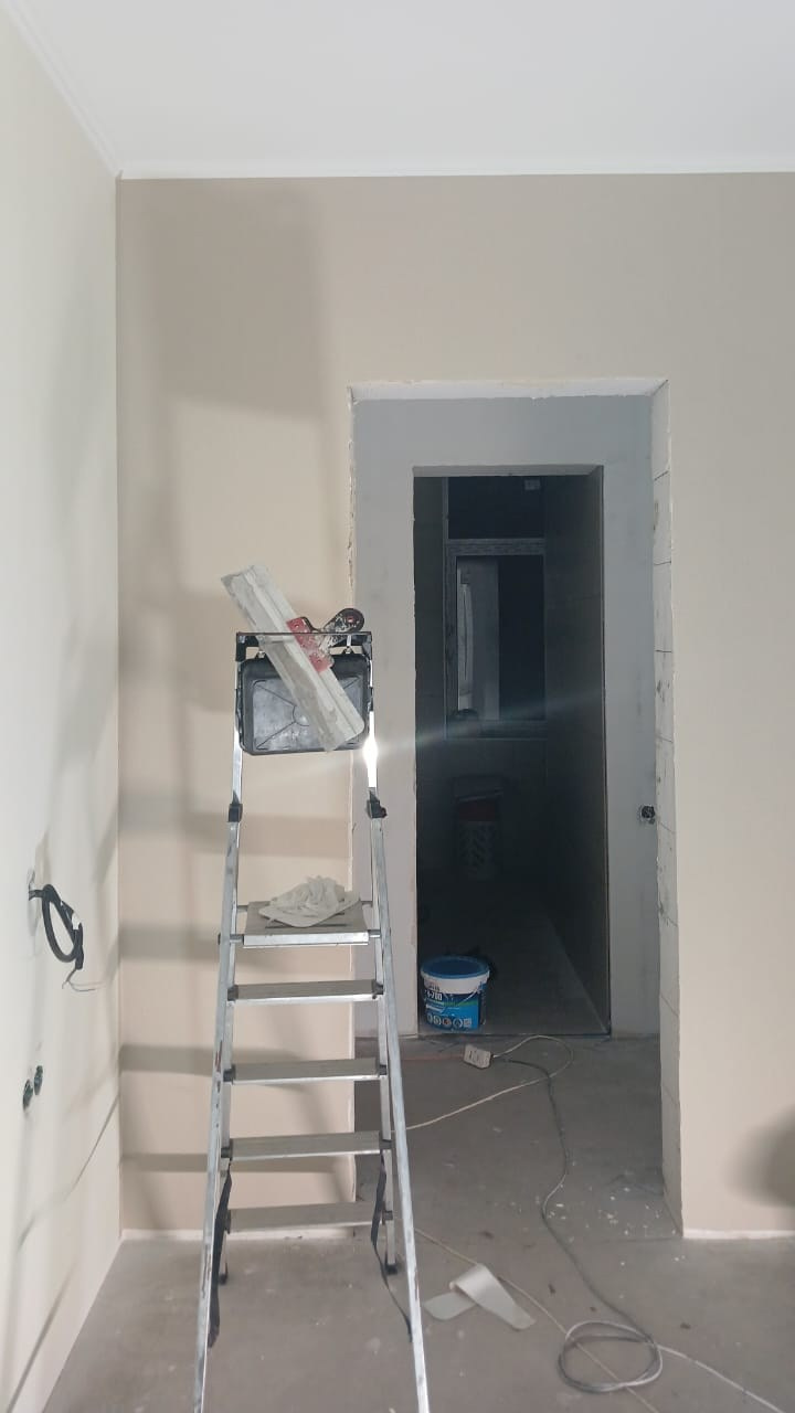 Поклейка обоев