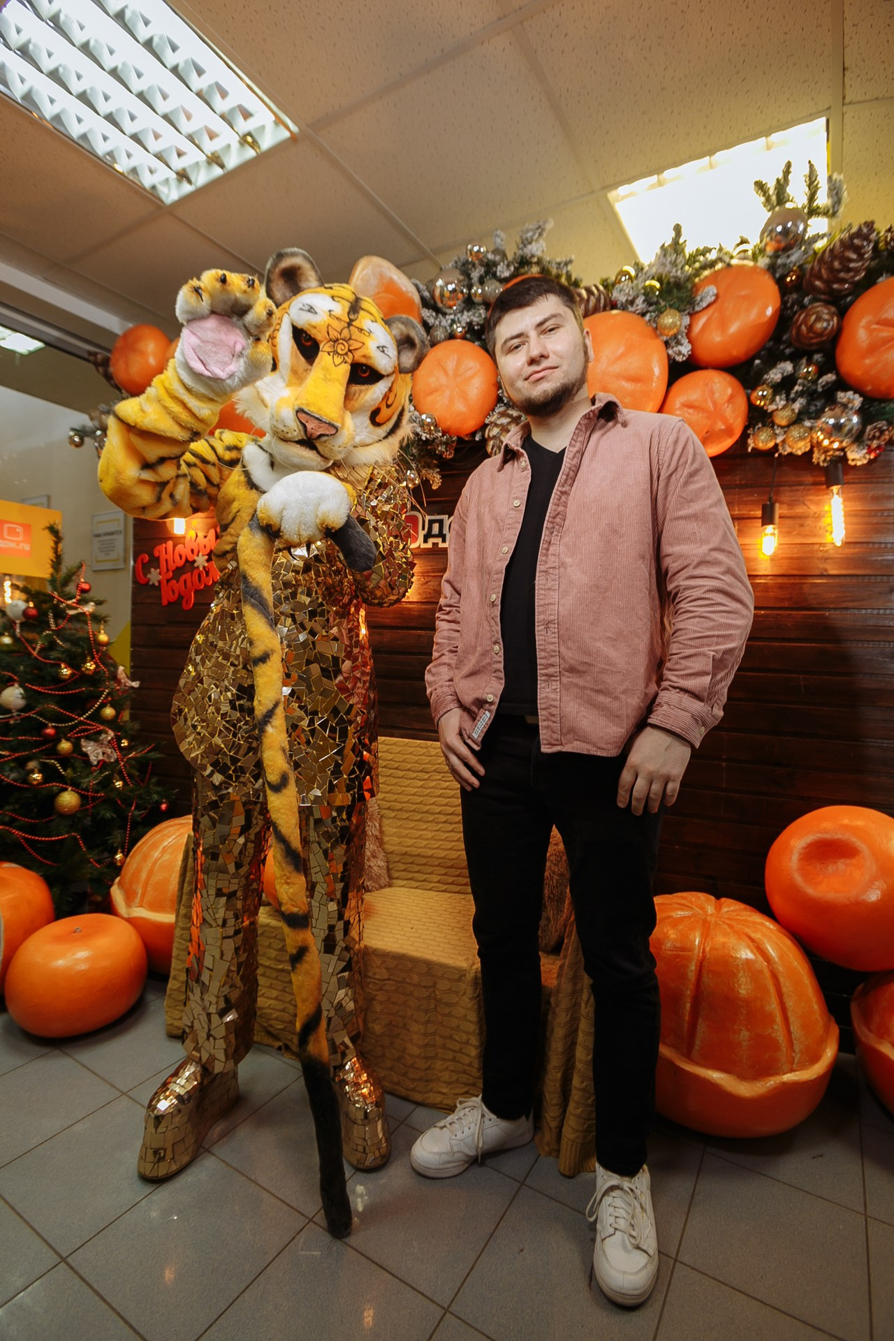 Рождественские встречи в офисе компании Домру. Событийный фотограф Максим Бескоровайновнов