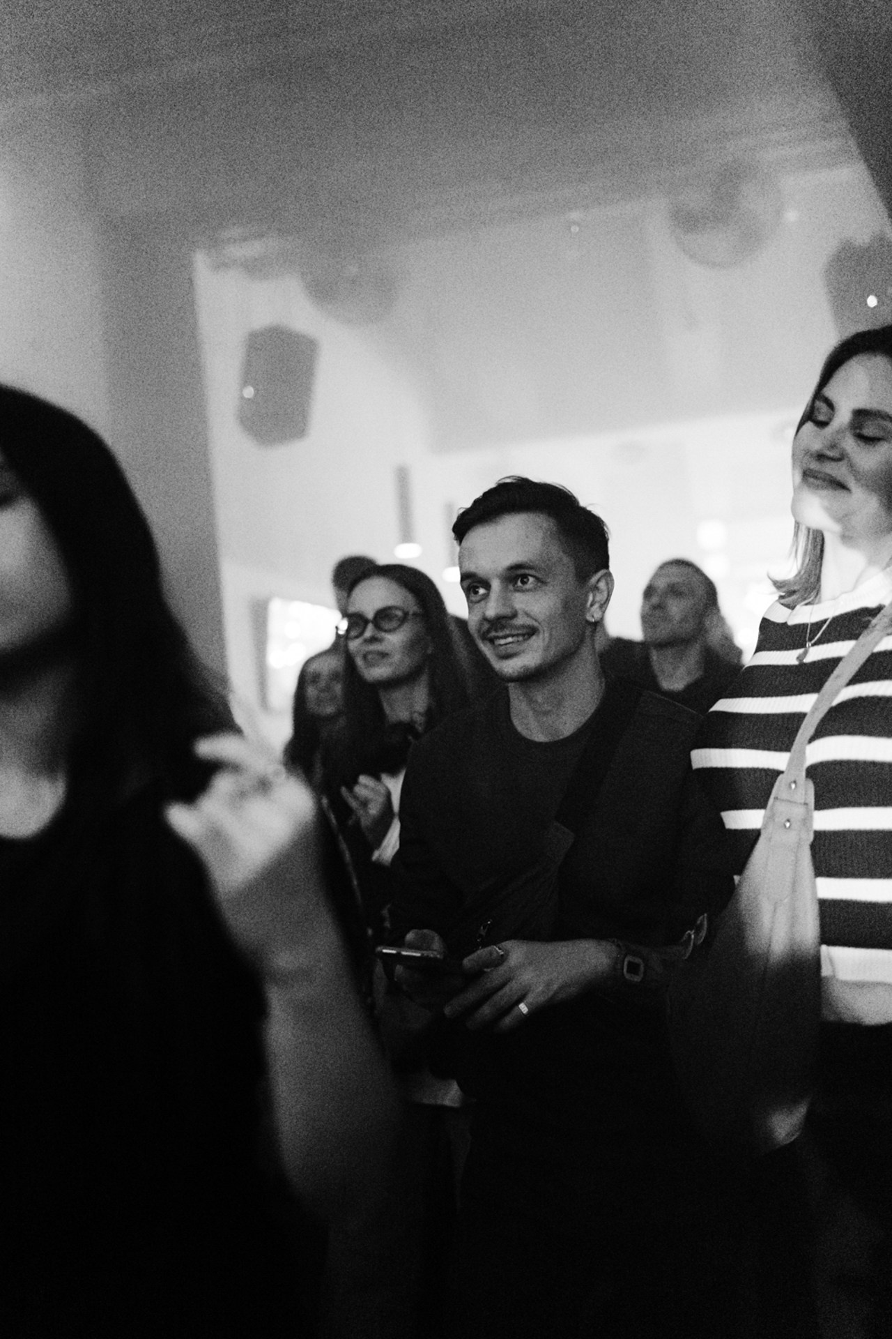 Long Arm. VICTORIA SHU