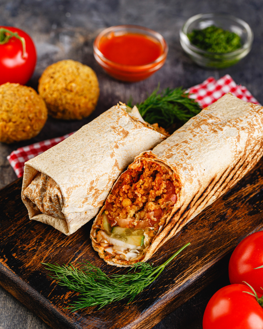 Фотосъемка еды для ресторанов, меню, доставки. Фудфото и предметная съемка, Москва. Burakova&Prigarin Photography