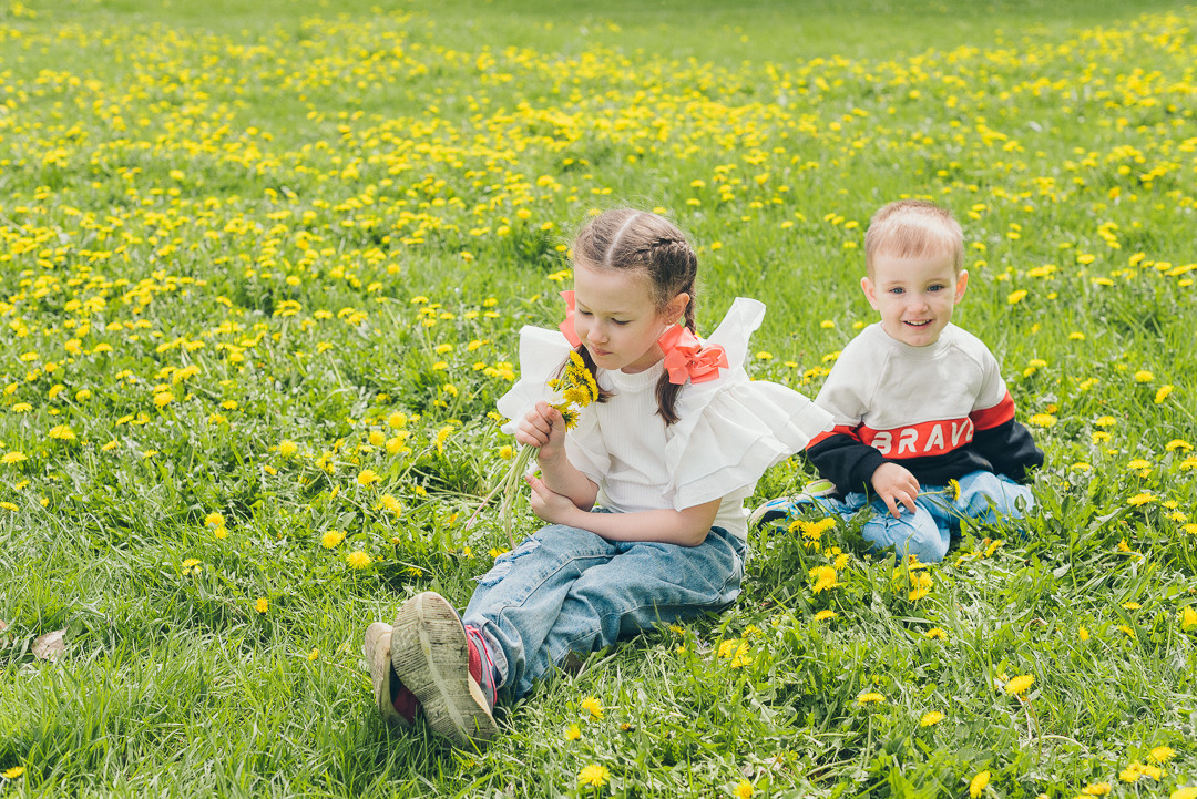 Семейная фотосессия в яблонях. Сакура Казань