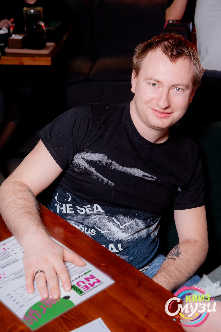 КВИЗ СмузиКвиз в баре Roof. Фотограф в Волгограде и Волжском Александр Горбань