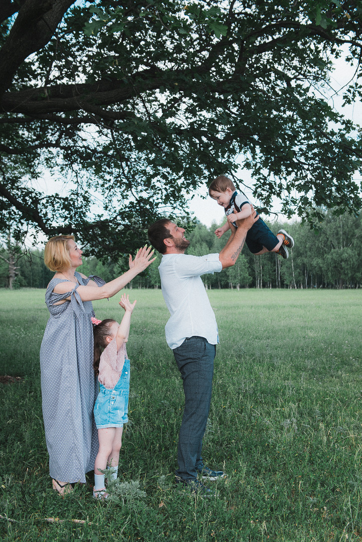 Семейный август