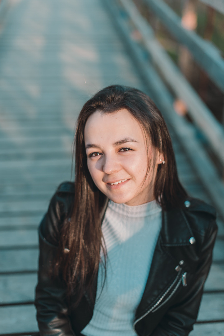 Прогулка. Юля