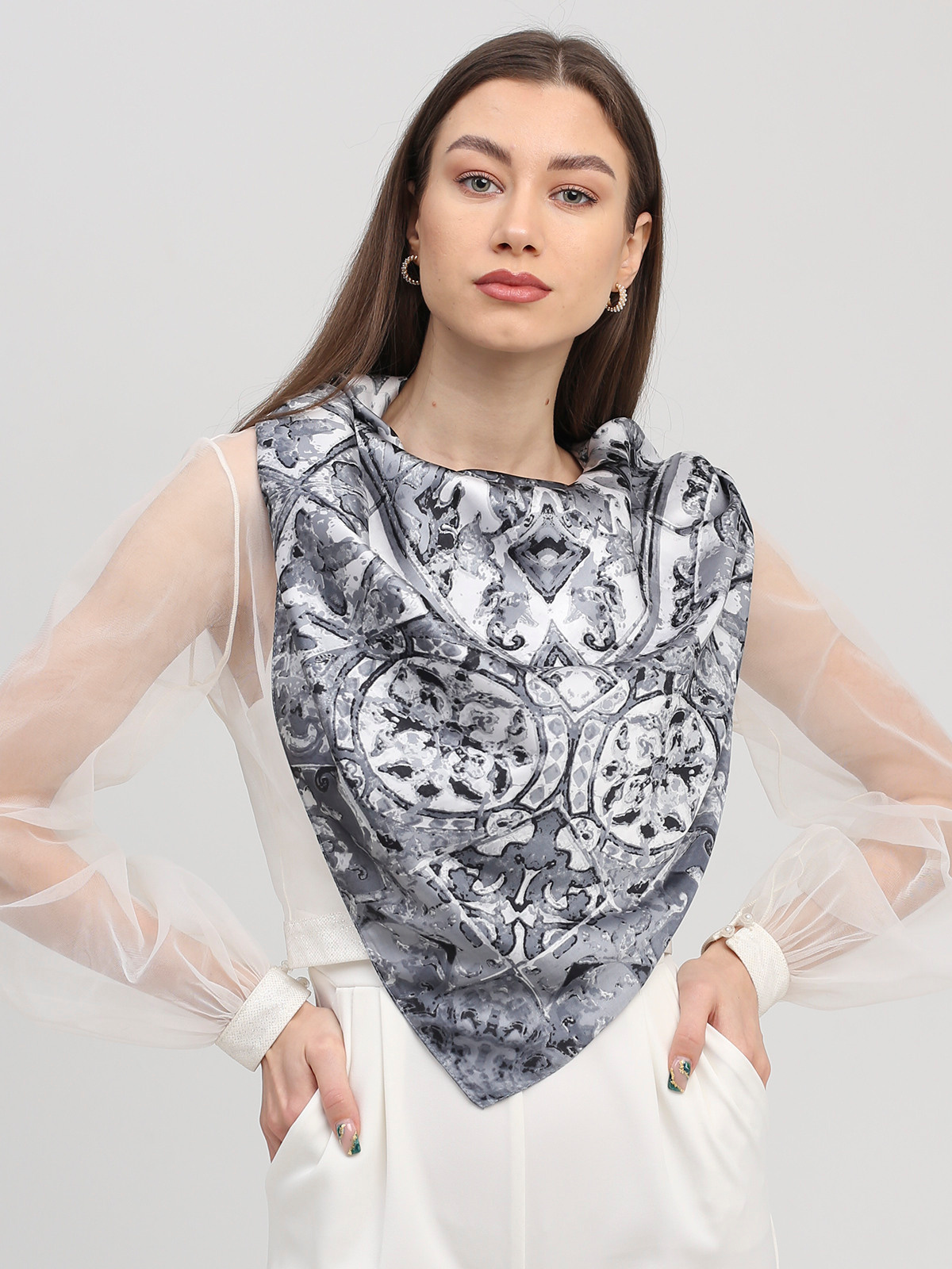 Фотосъемки с участием моделей для маркетплейсов и каталогов. Фотограф СПб Юлия Ерошевская, предметный фотограф