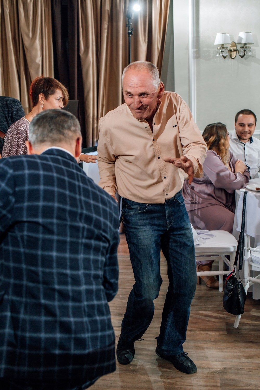 Свадебная фотосъемка в особняке город Архангельск. Свадебный фотограф в Архангельске и Северодвинске