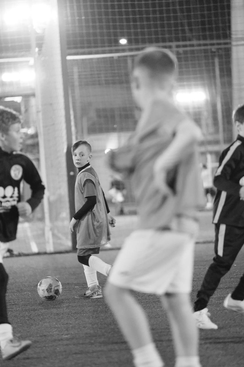 Футбол фотосъемка футбола спортивный фотограф в Москве. Фотограф и художник в Москве Евгения Нюнина