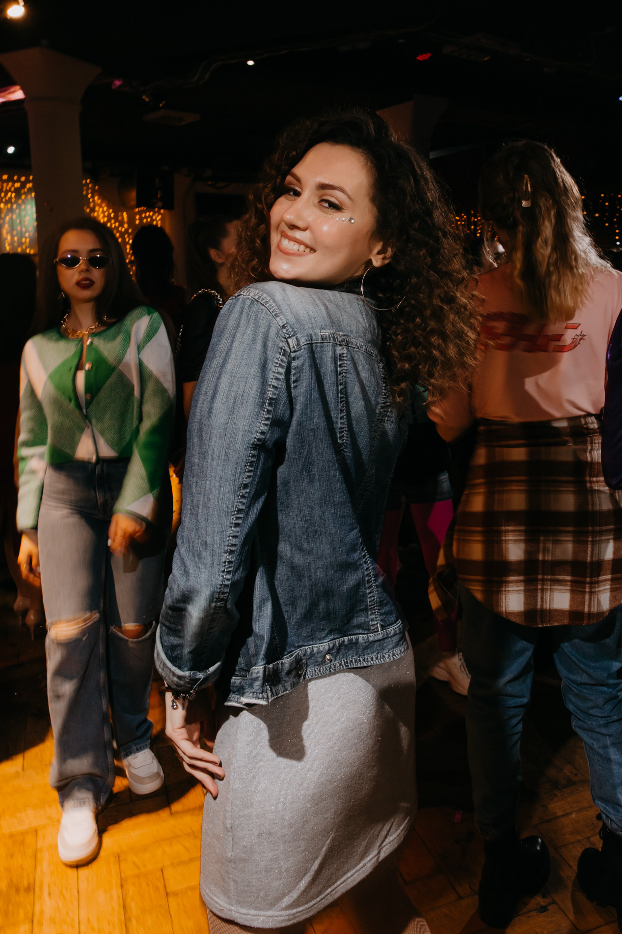 В стиле 90х. Фотограф ваших событий