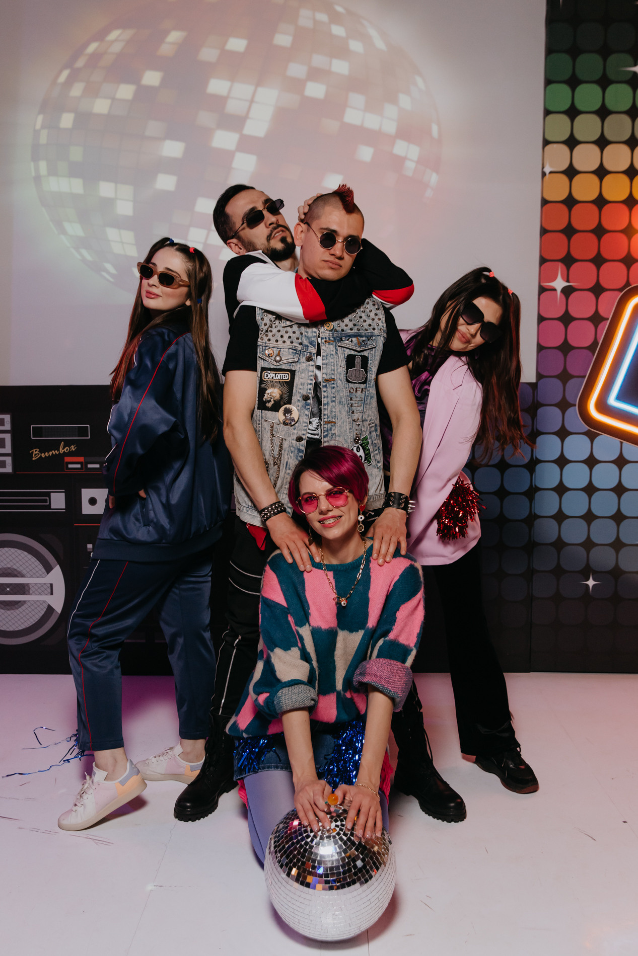 В стиле 90х. Фотограф ваших событий