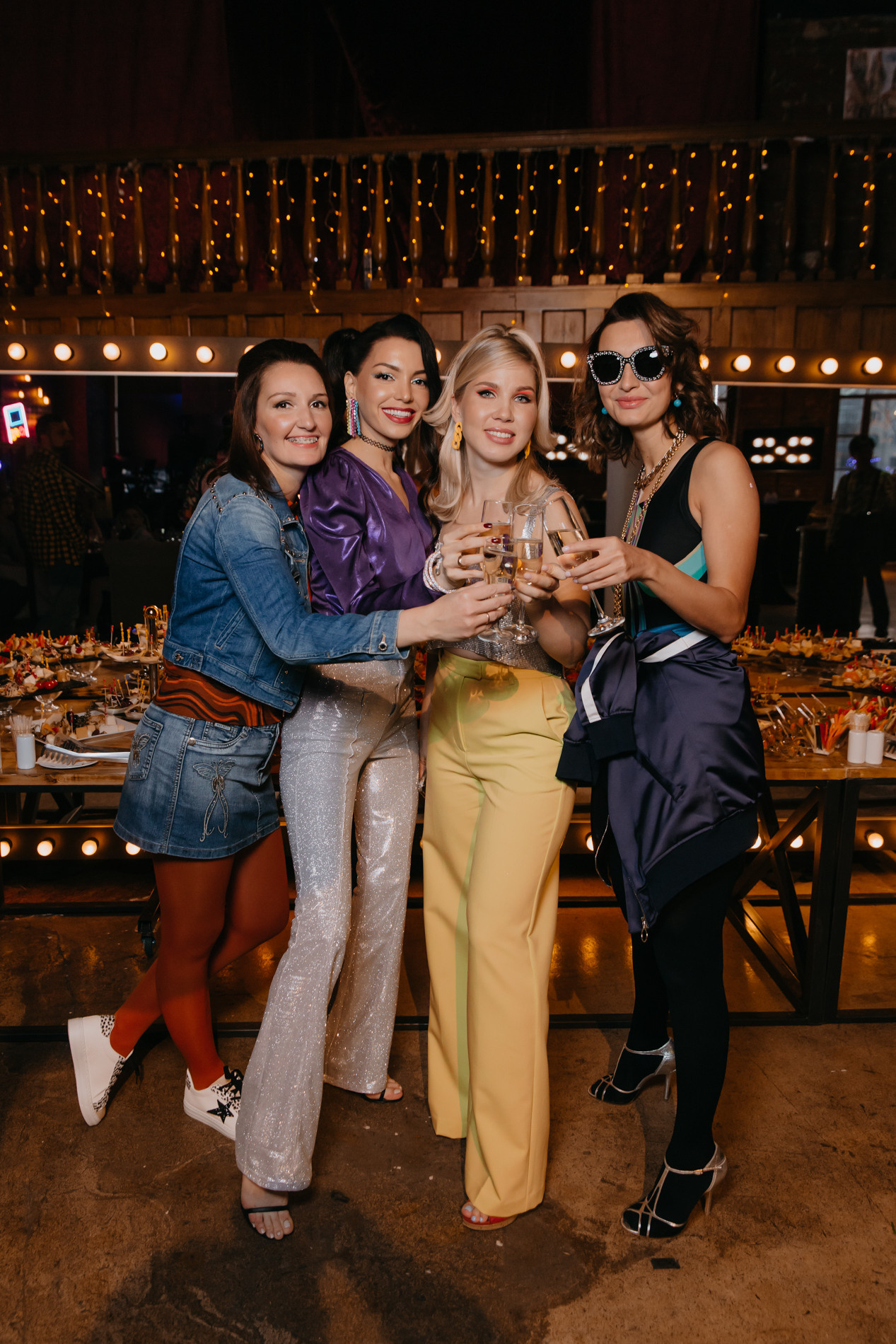 В стиле 90х. Фотограф ваших событий