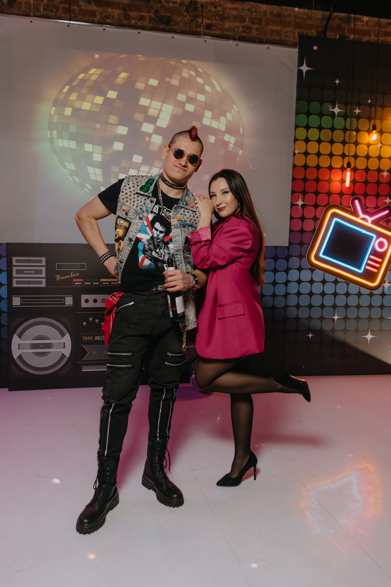 В стиле 90х. Фотограф ваших событий