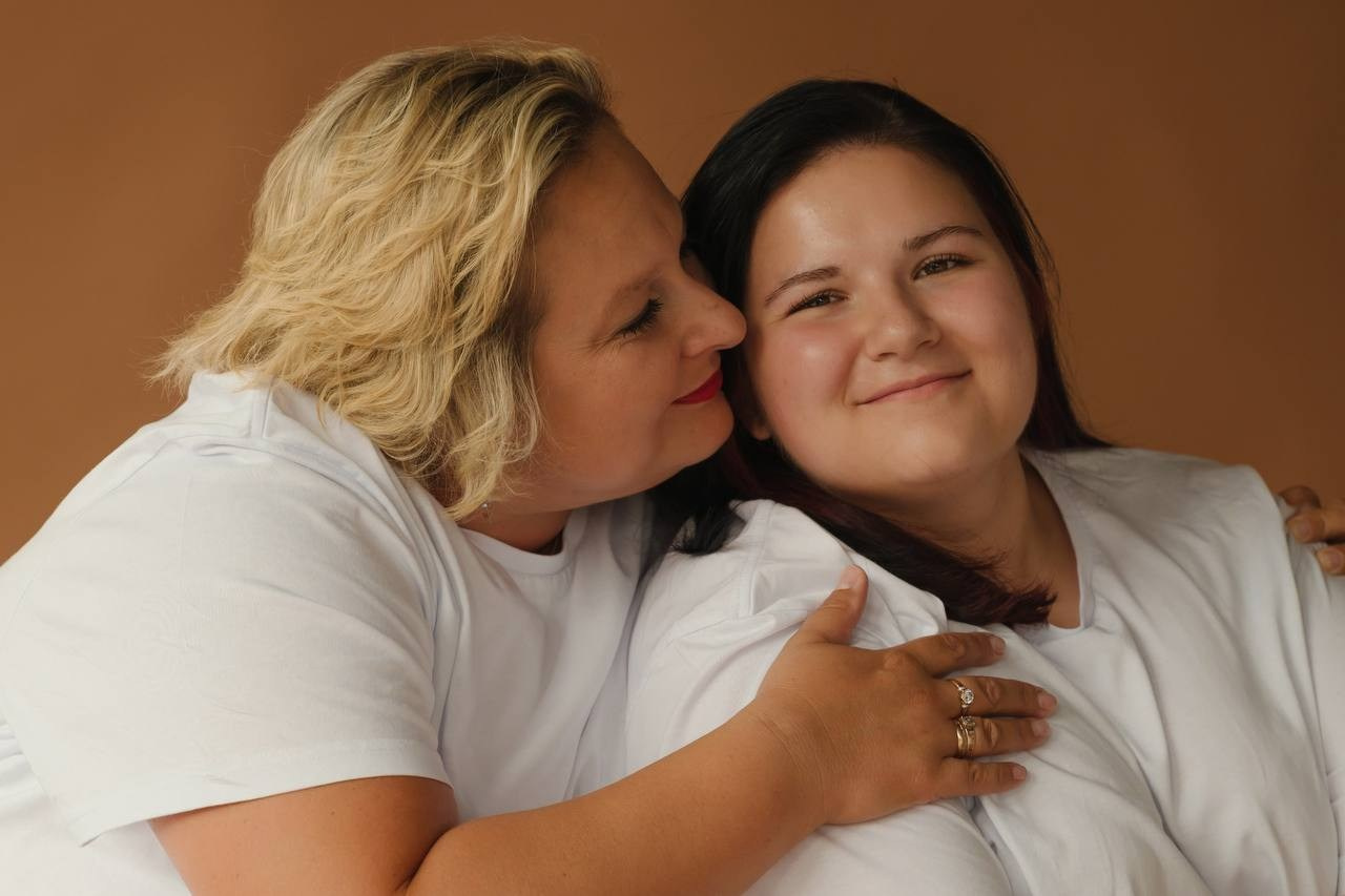 В наших фотосессиях мы ловим не позы — мы ловим эмоции. Фотостудия во Всеволожске. Подходит для всех творческих проектов