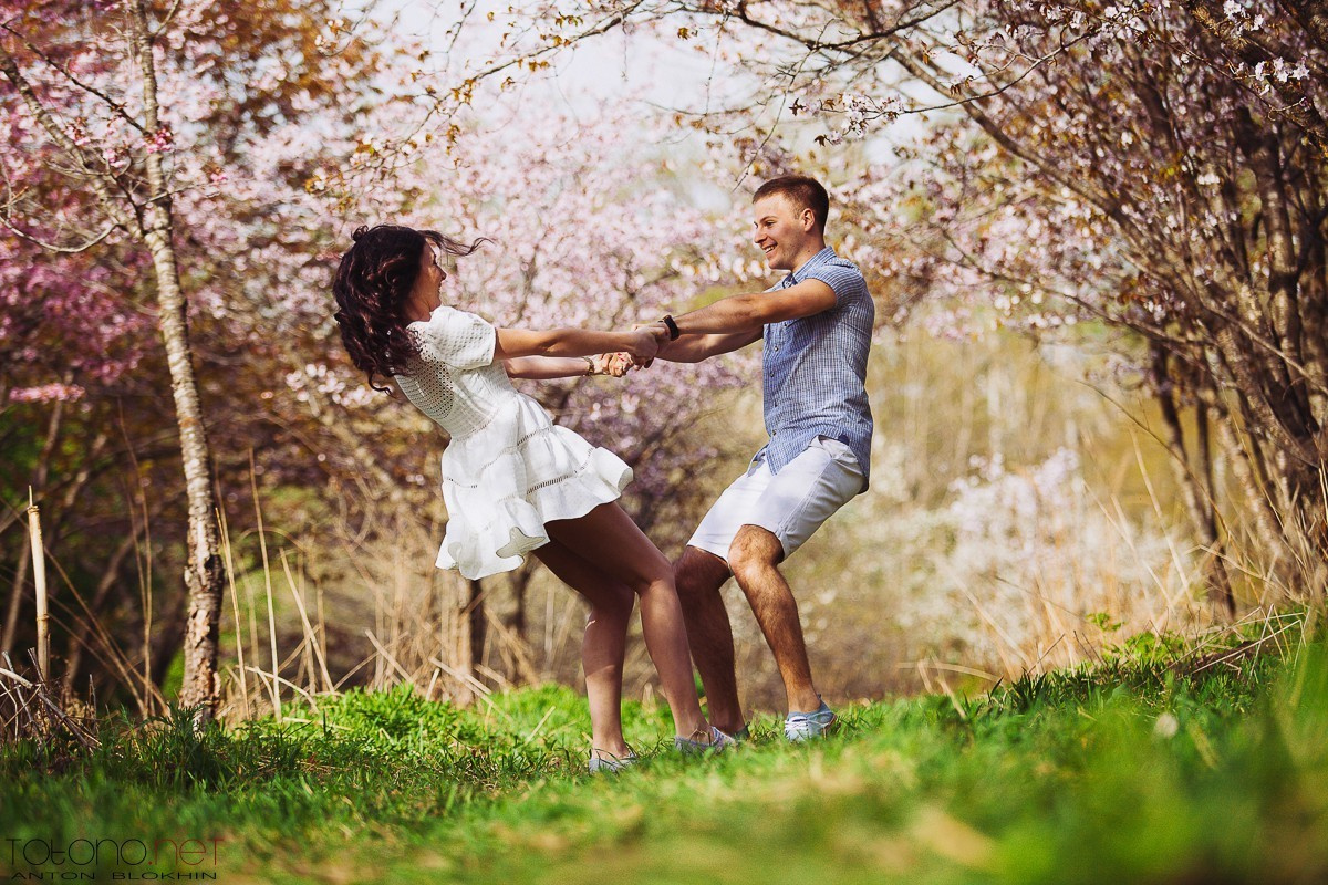 КОГДА ЯБЛОНИ ЦВЕТУТ). Wedding and family photographer in Vladivostok Anton Blokhin