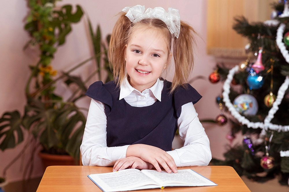 В школе. Выпускные альбомы СПБ. Фотограф в Садик и Школу
