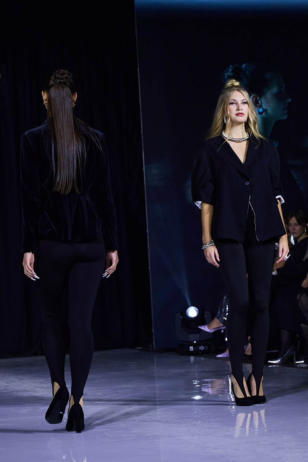 Q&J Fashion Fest 2025. Репортажный фотограф в Иркутске — Ярослав Ковалёв