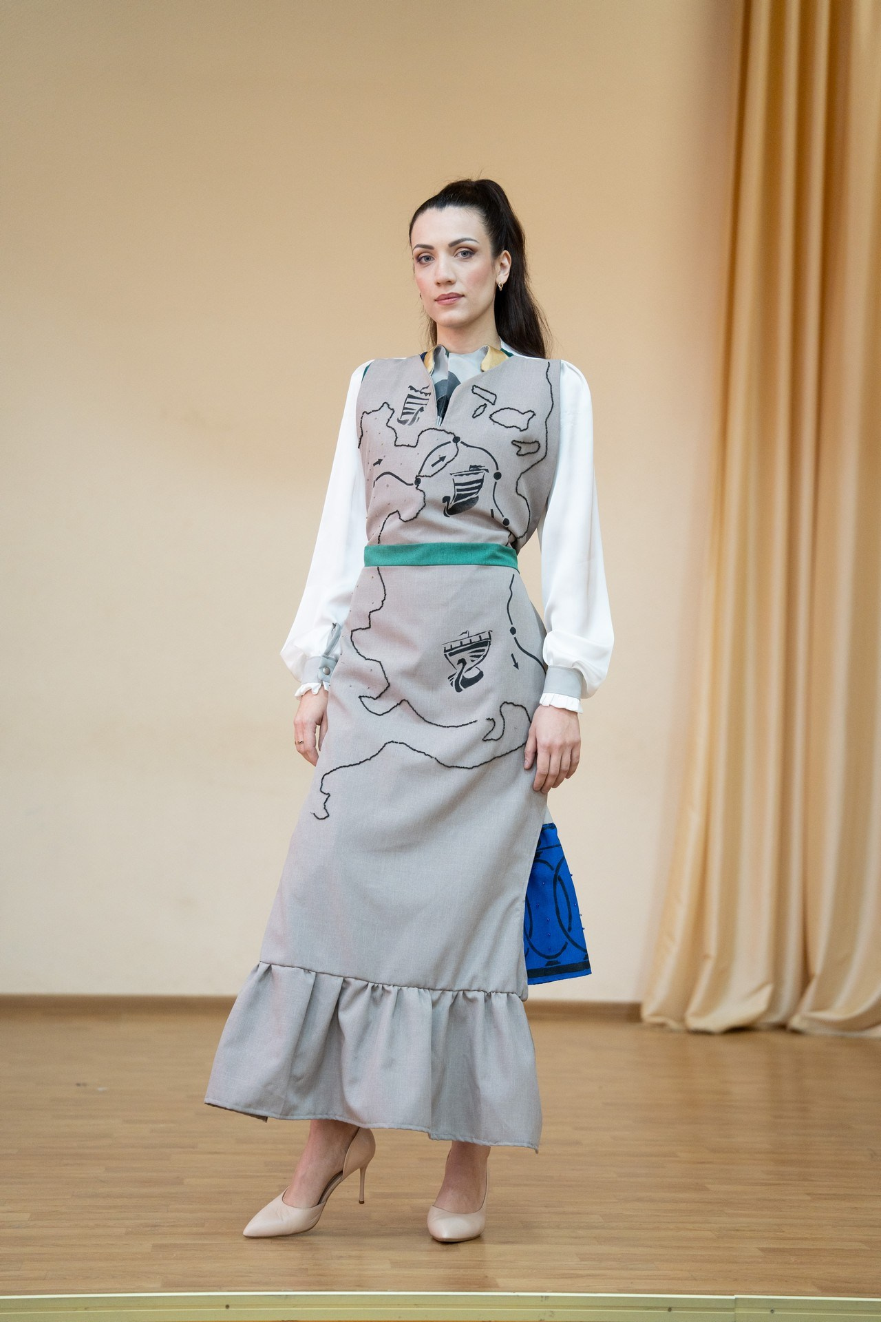 Царскосельский кутюрье. Репортажная съёмка в Санкт-Петербурге, Константин Петров