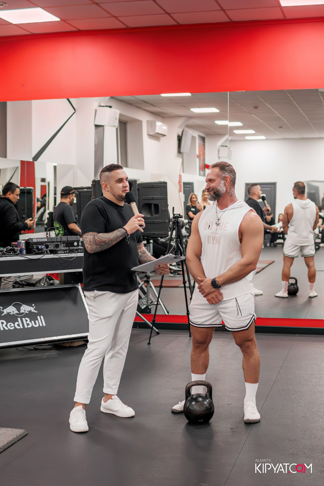 ДЕНЬ РОЖДЕНИЯ ФИТНЕС КЛУБА MIND OF BODY — НАМ 8 ЛЕТ. КИПЯТКОМ АЛМАТЫ!