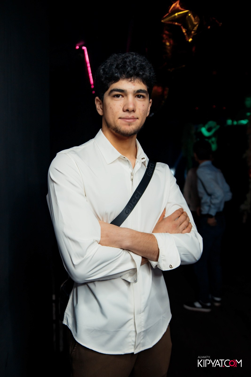 UYAT EMES BAR. КИПЯТКОМ АЛМАТЫ!