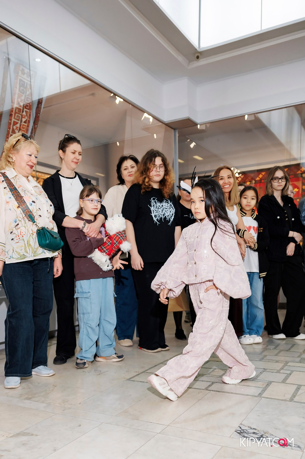 JUNIOR MODELS SHOW. ПЕРФОМАНС НОЧЬ В МУЗЕЕ. КИПЯТКОМ АЛМАТЫ! Фотосъемка мероприятий в Алматы