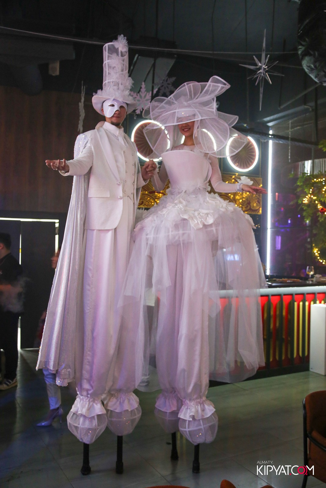 FRIENDS BAR & TERRACE. КИПЯТКОМ АЛМАТЫ! Фотосъемка мероприятий в Алматы