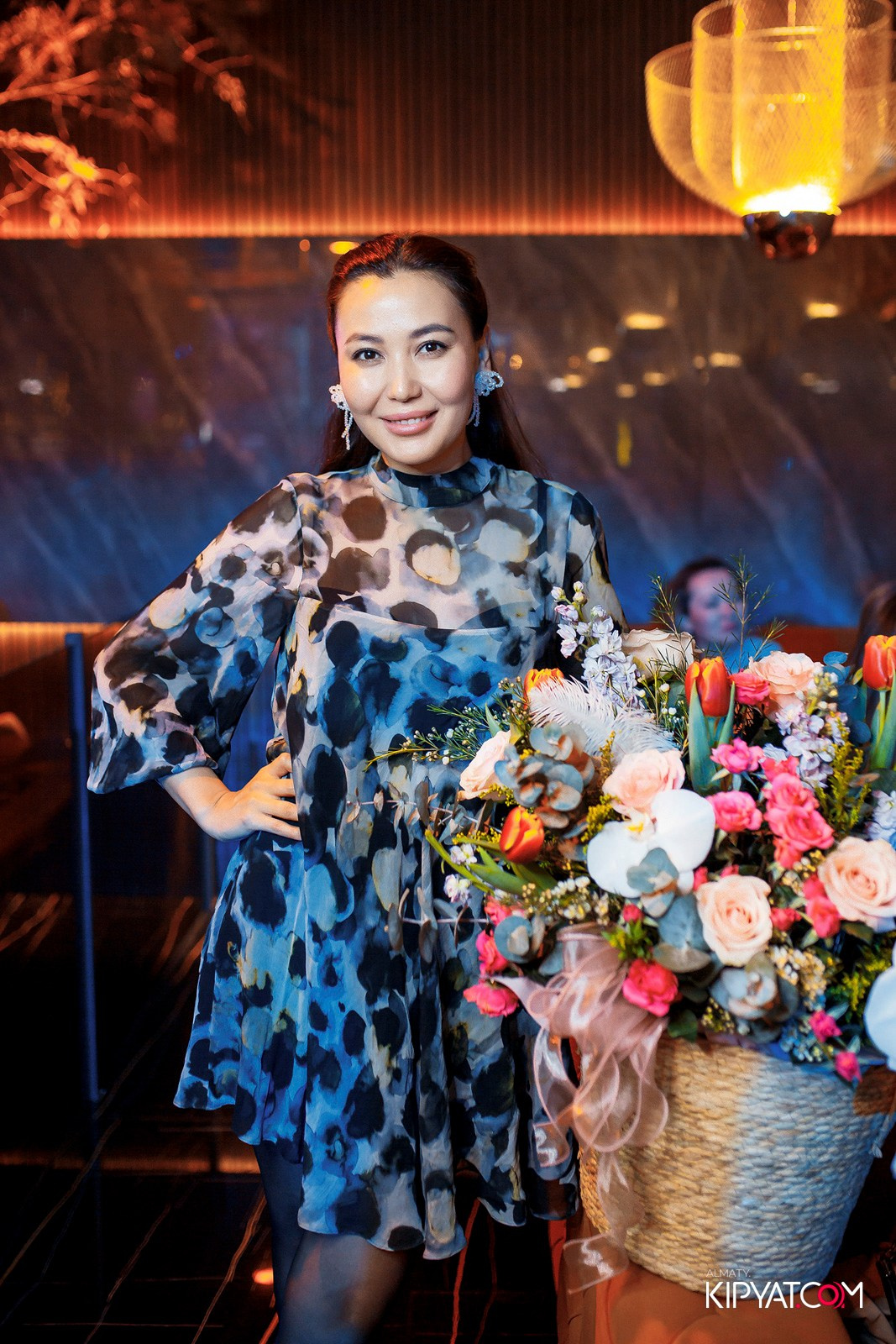 БАР ПАНАЕХАЛИ НА ДОСТЫК. КИПЯТКОМ АЛМАТЫ! Фотосъемка мероприятий в Алматы