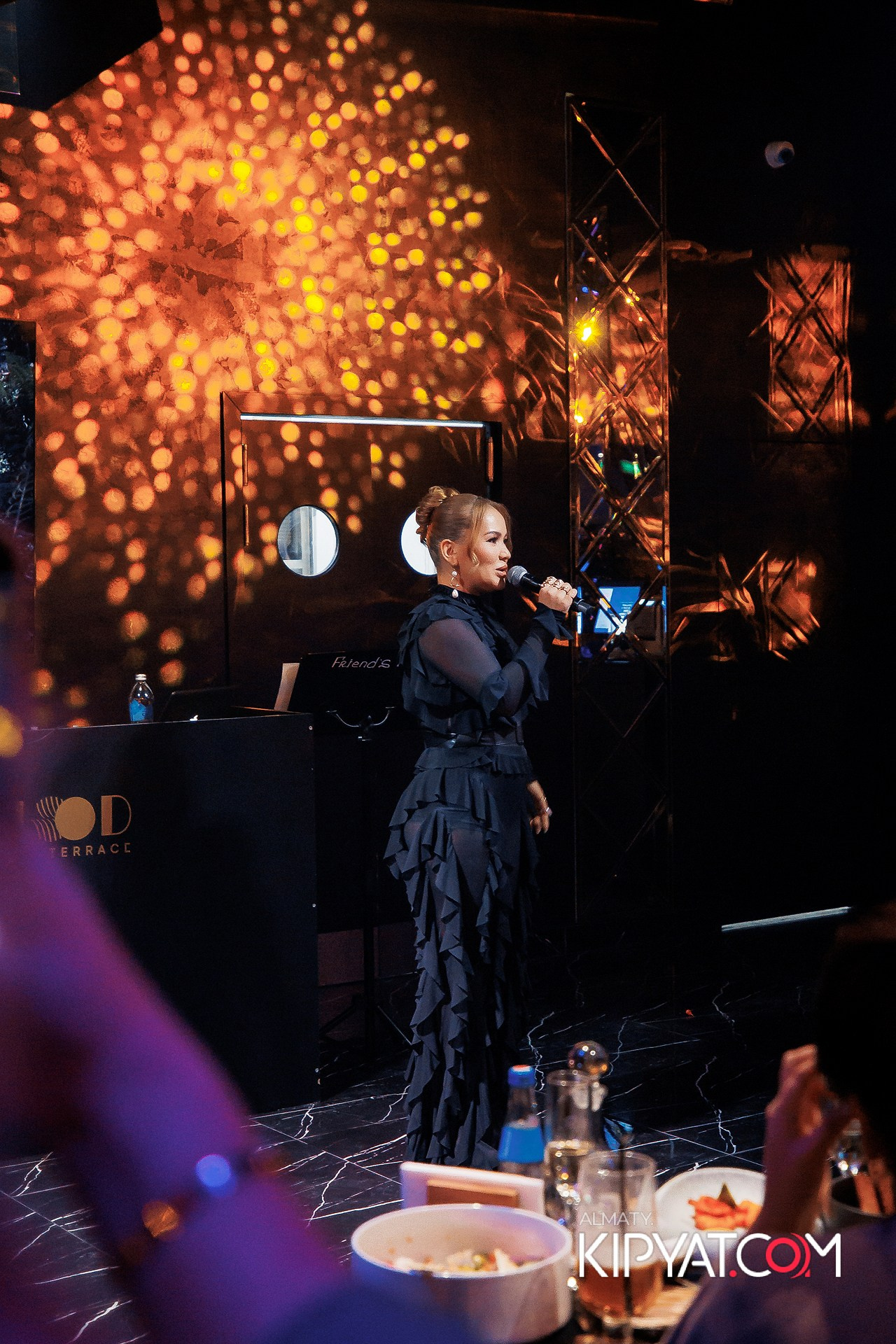 MOOD KARAOKE & TERRACE. КИПЯТКОМ АЛМАТЫ!