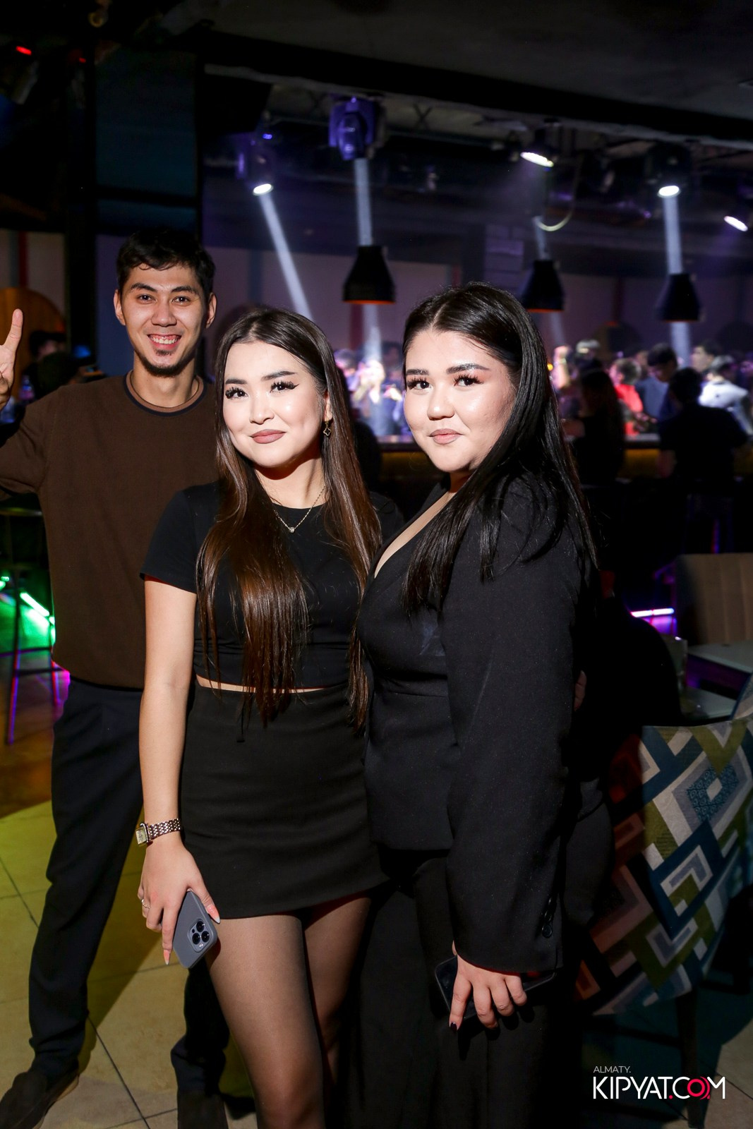 ARAGOSTA ДИСКО-БАР. КИПЯТКОМ АЛМАТЫ!