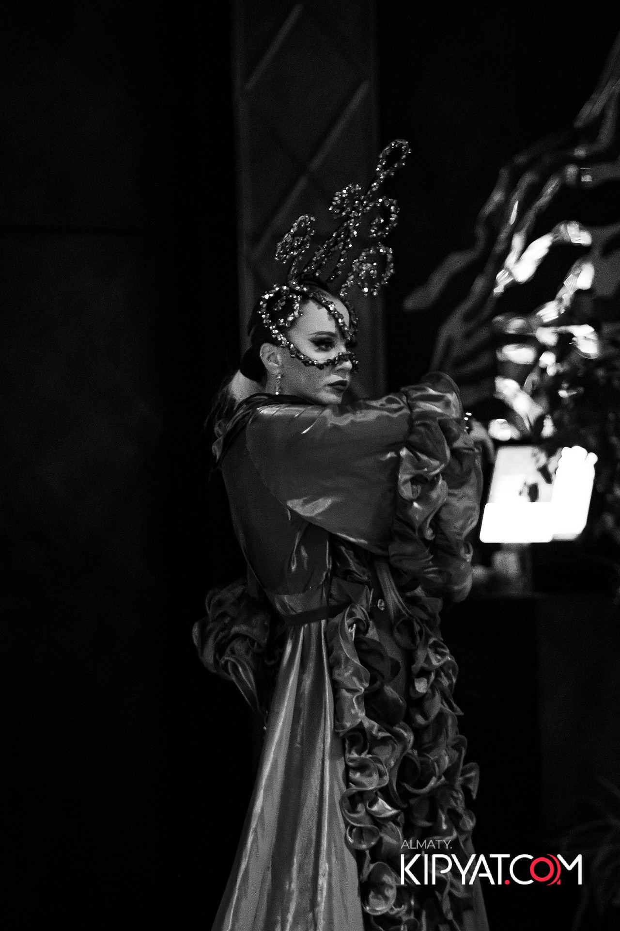 MOOD KARAOKE & TERRACE. КИПЯТКОМ АЛМАТЫ!