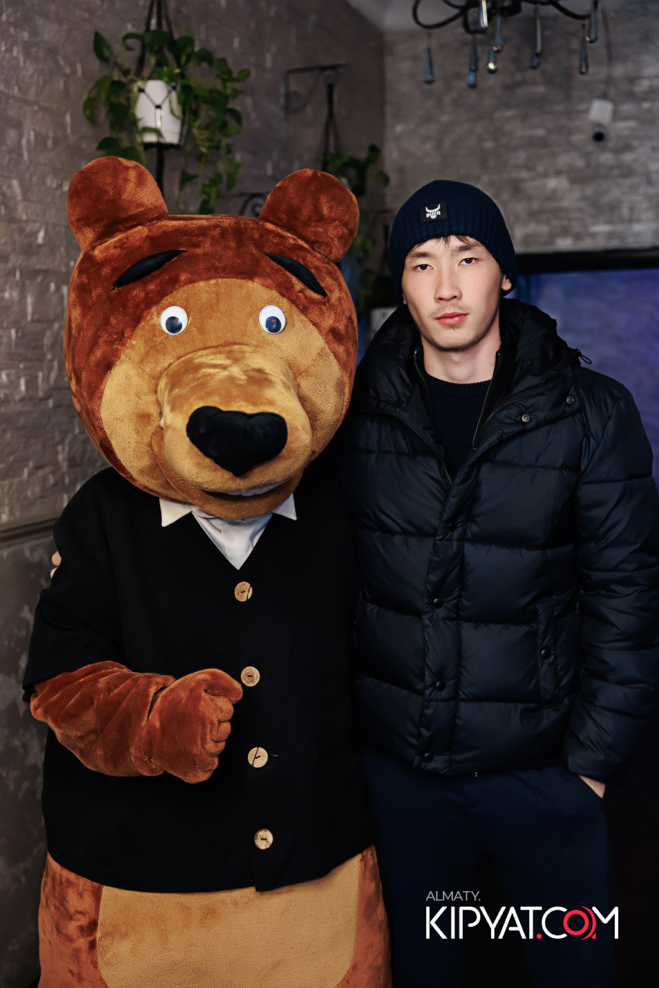 УХО И МЕДВЕДЬ НА ГАГАРИНА. КИПЯТКОМ АЛМАТЫ!