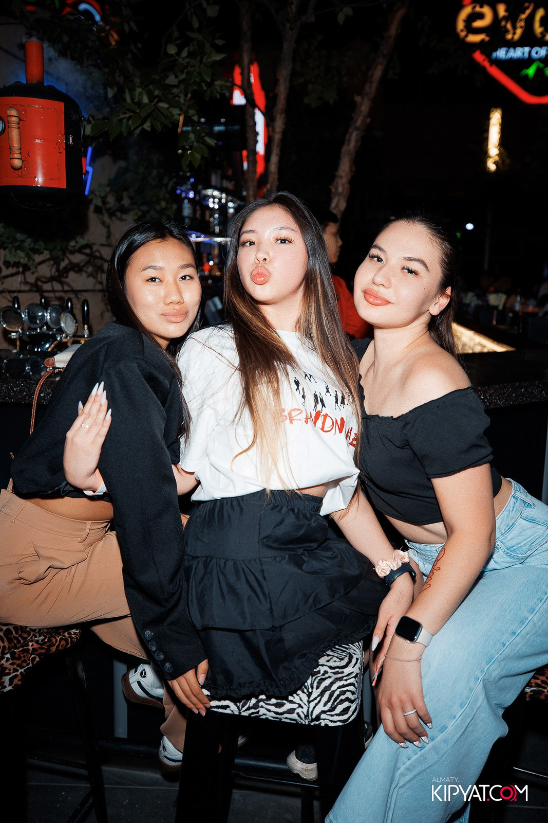 EVENT BAR. КИПЯТКОМ АЛМАТЫ!