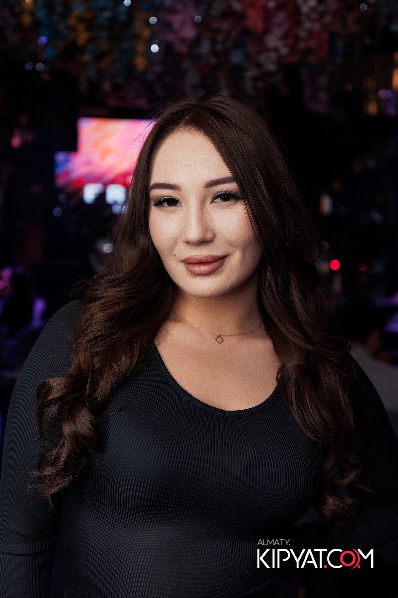 FRIENDS BAR & TERRACE. КИПЯТКОМ АЛМАТЫ! Фотосъемка мероприятий в Алматы