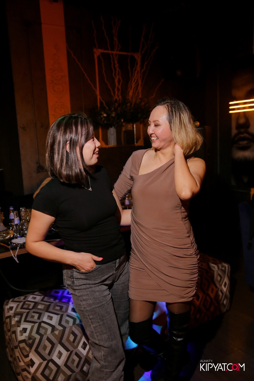 УХО И МЕДВЕДЬ НА ГАГАРИНА. КИПЯТКОМ АЛМАТЫ!