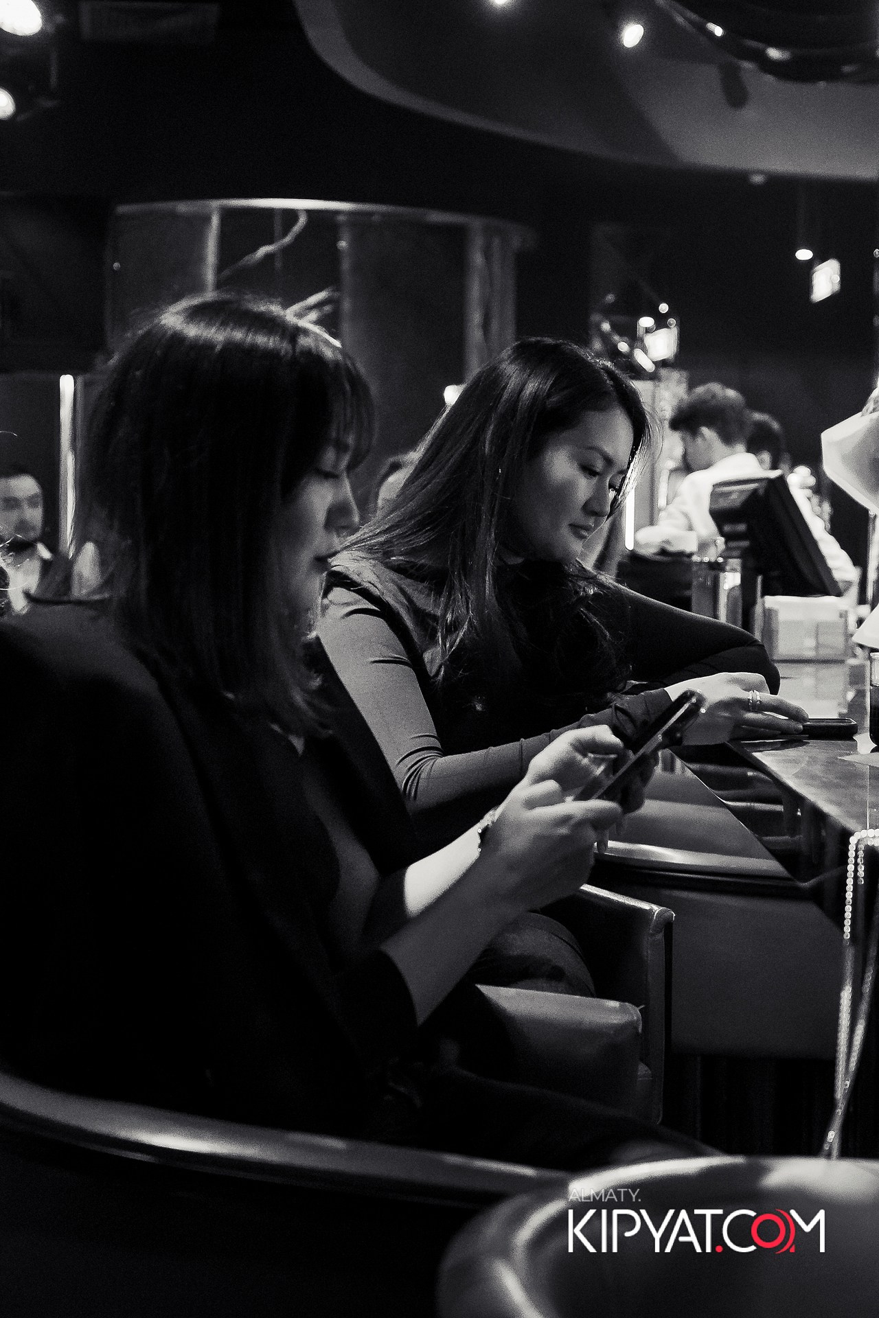 MOOD KARAOKE & TERRACE. КИПЯТКОМ АЛМАТЫ!