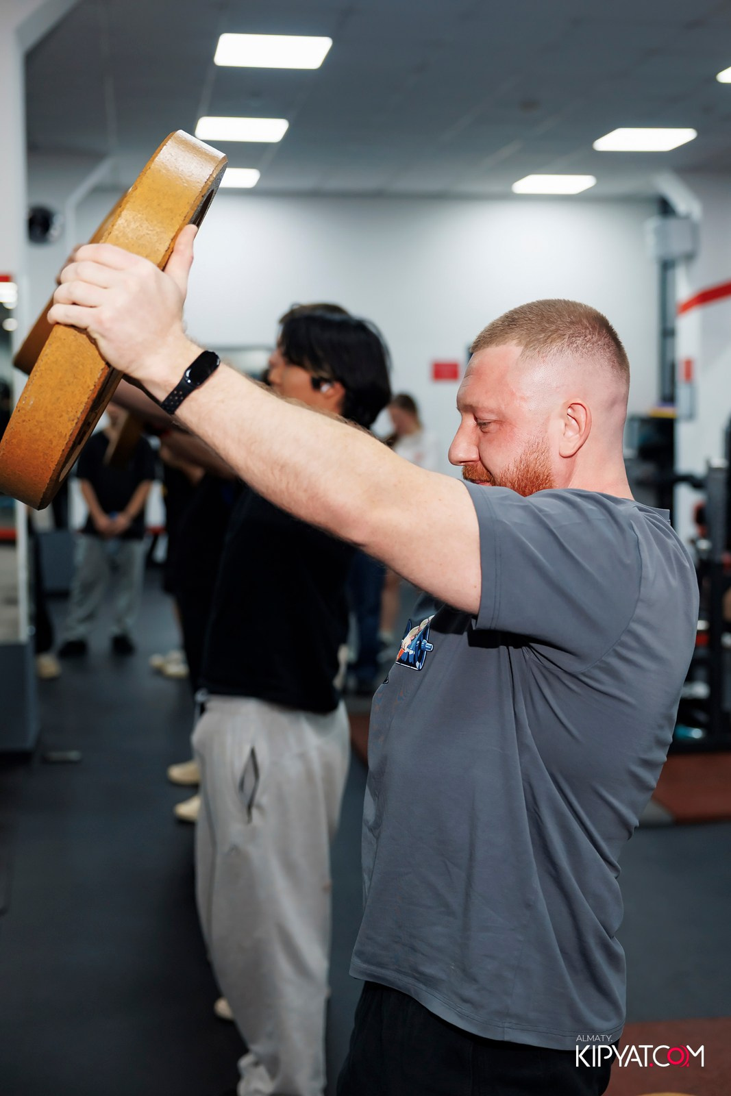 ДЕНЬ РОЖДЕНИЯ ТРЕНАЖЕРНОГО ЗАЛА MIND OF BODY. КИПЯТКОМ АЛМАТЫ! Фотосъемка мероприятий в Алматы