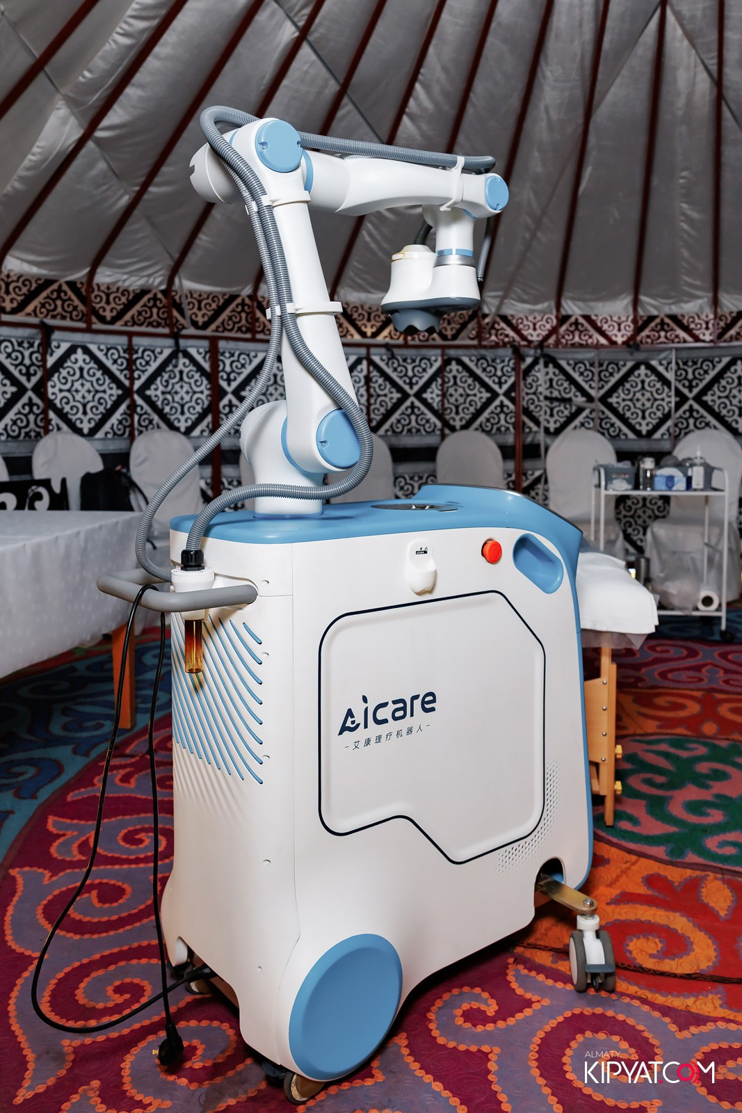 KANG REN TANG. КИПЯТКОМ АЛМАТЫ!