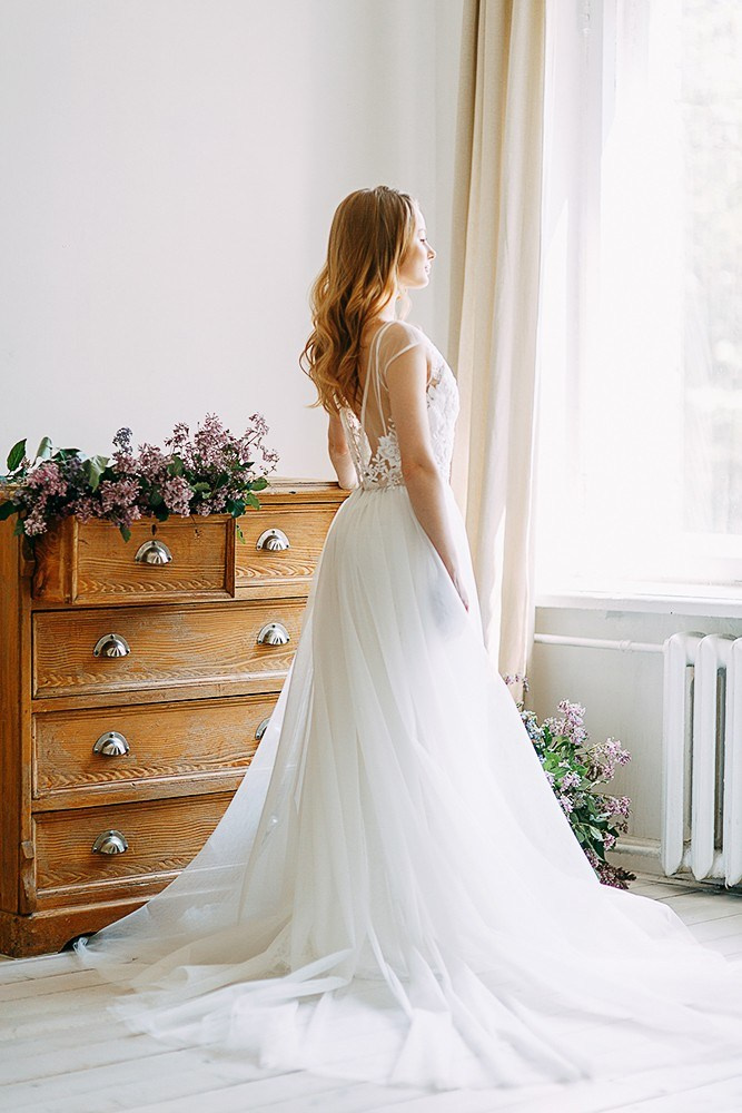 Утро невесты в сирени